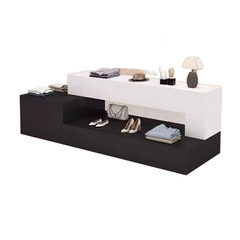 Vitrine Nakajima, table au cen - Tables avis et prix